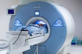 A film about the medical treatment at the Meldorf University Teaching Hospital (MH) Berlin.